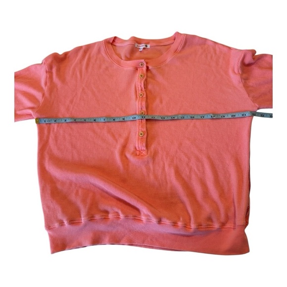 Sundry Thermal Henley in Neon Coral Long Sleeve Relaxed Size 2 Medium Made in US - Picture 7 of 11